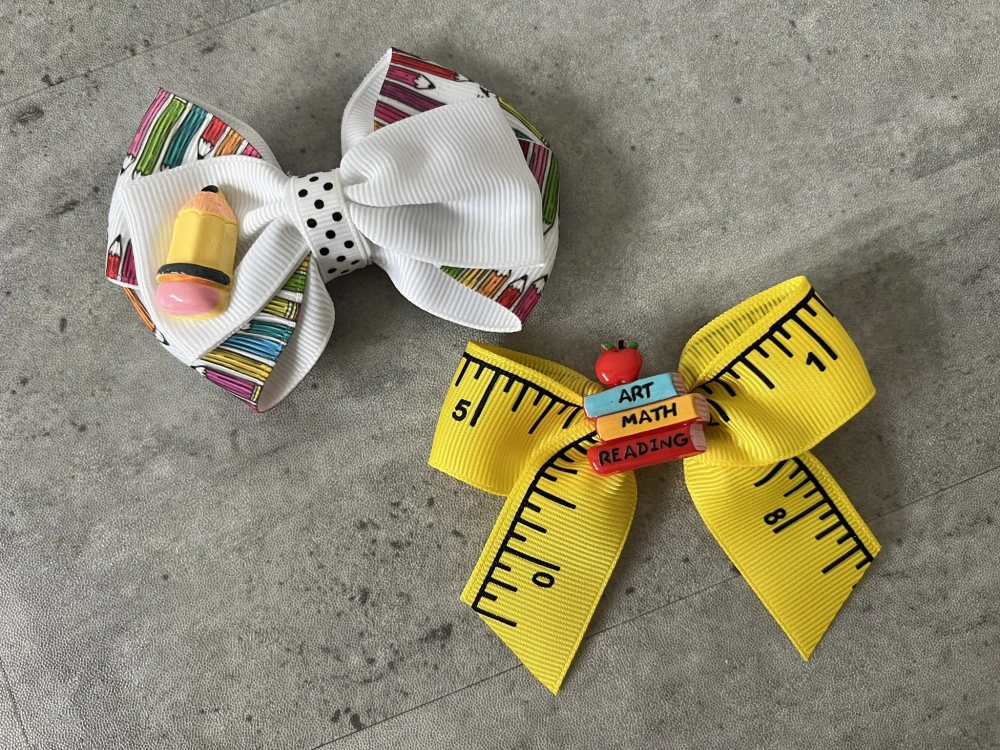 Mašle a skřipce do vlasů 🎀